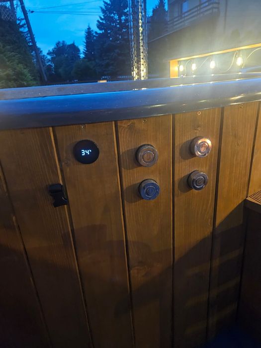 Wynajem mobilnej balii ogrodowej / jacuzzi