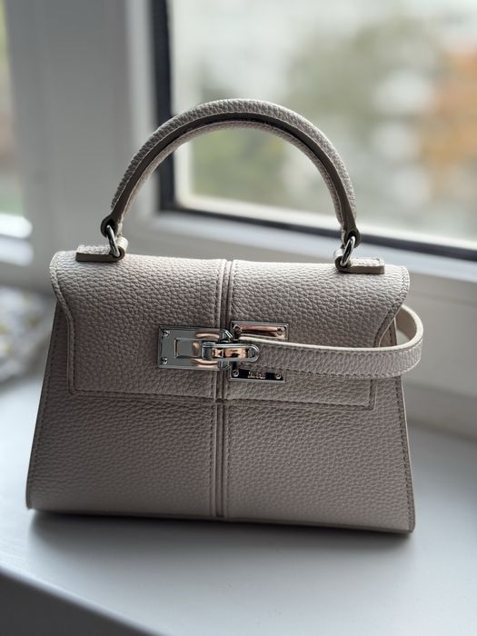 Маленька сумочка