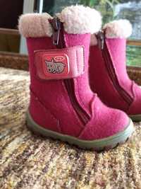 Зимові теплі чоботи чобітки для дівчинки р.22, устілка 13 см