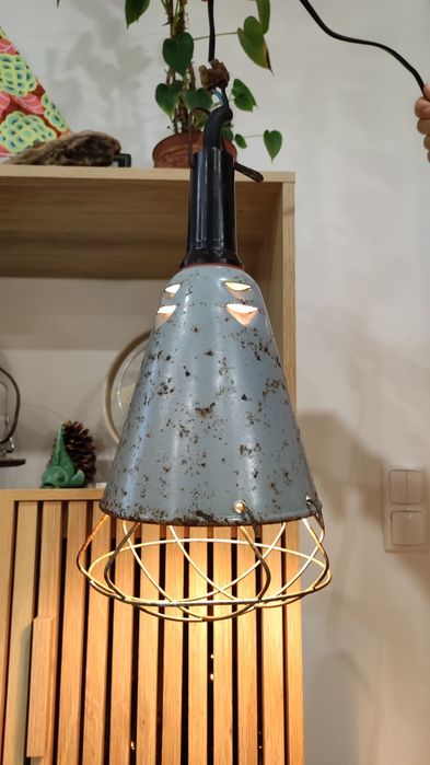 Candeeiro Industrial Antigo