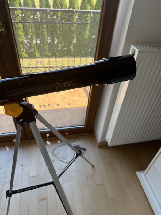 Teleskop National Geographic.