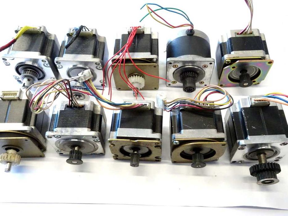 Mix silników krokowych NEMA23 10szt(11)