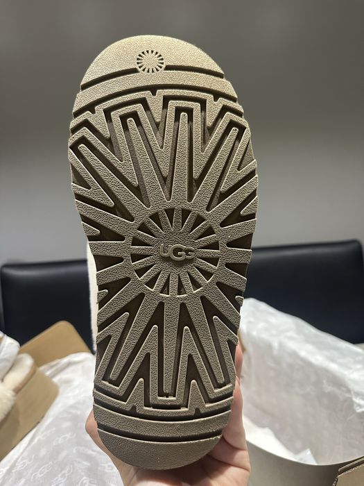 Pantufas ugg com pelinho