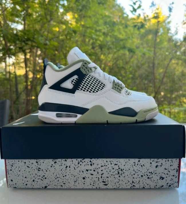 Seafoam\Retro*Jordan4NikeJordanTravis UnisexTrampki.43