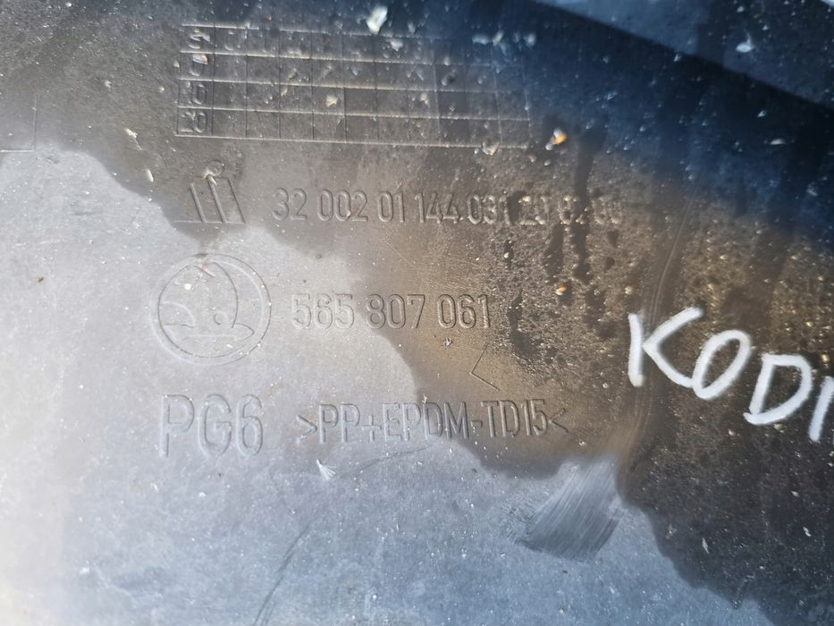 Skoda kodiaq zderzak przód oryginał