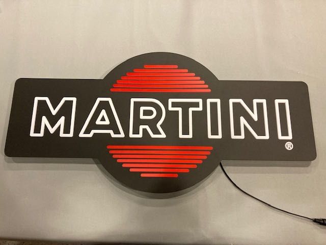 Reclamo luminoso LED à marca de vermutes MARTINI