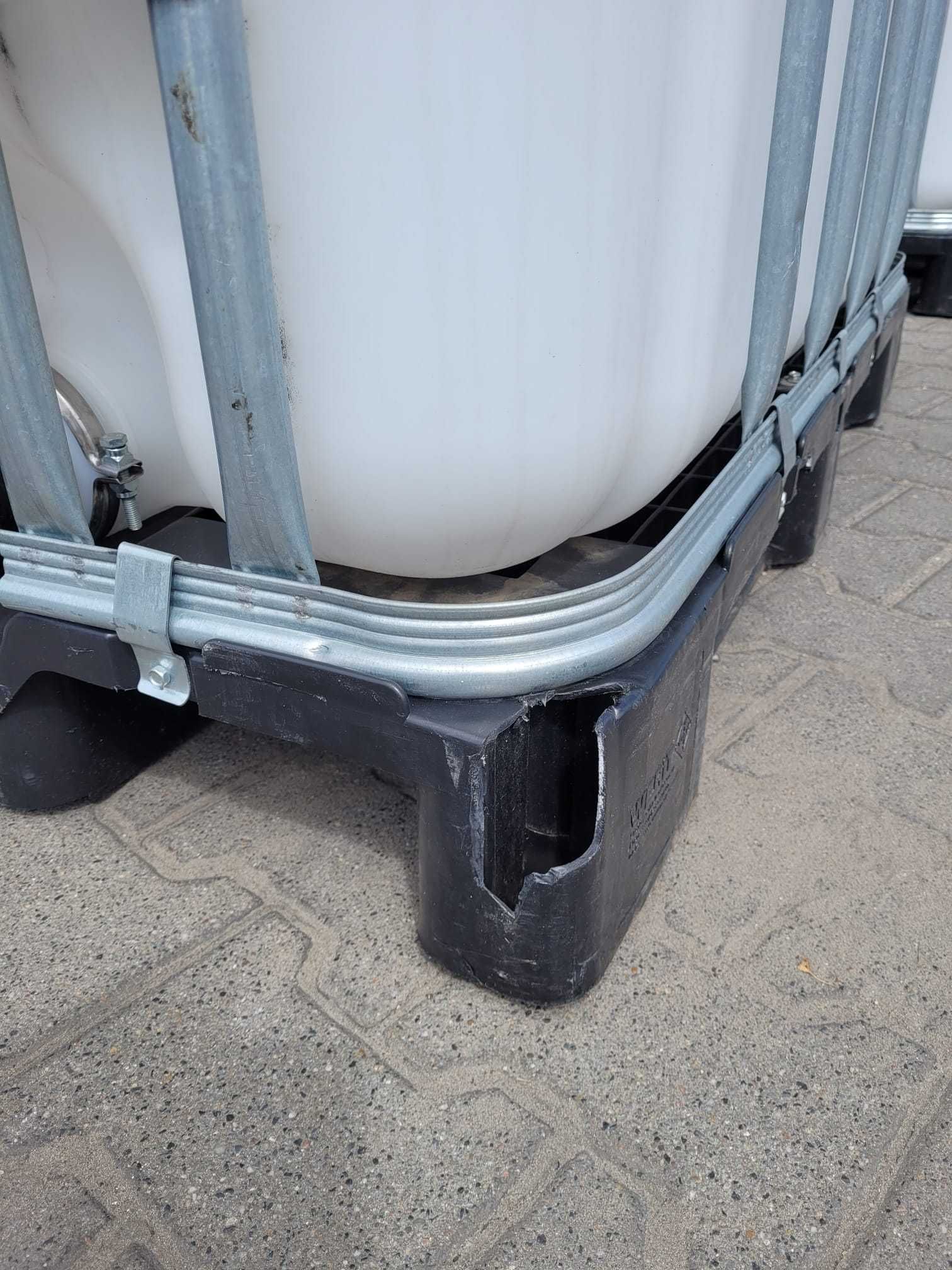 Zbiornik IBC  typu mauser  600 l po spożywce czyste małzer