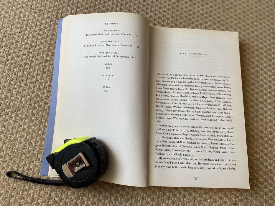 The female brain by Louann Brizendine,M.D.,Livro como novo