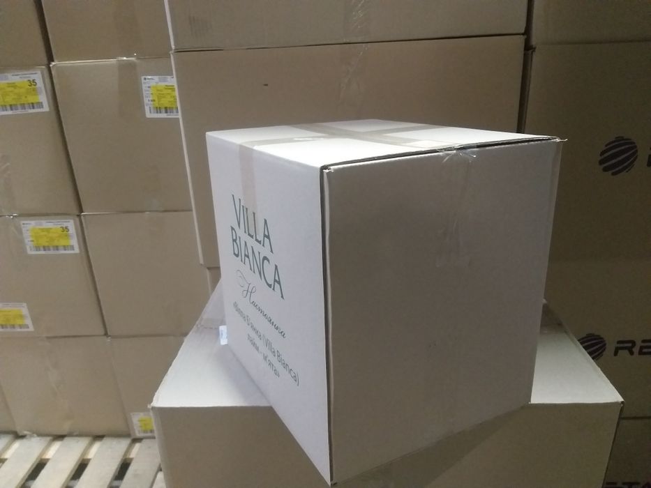 Коробочки нові 34х27х32