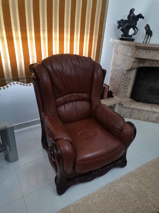 Sofás em pele genuina