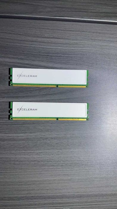 Оперативна Память DDR3  Exceleram 2x4