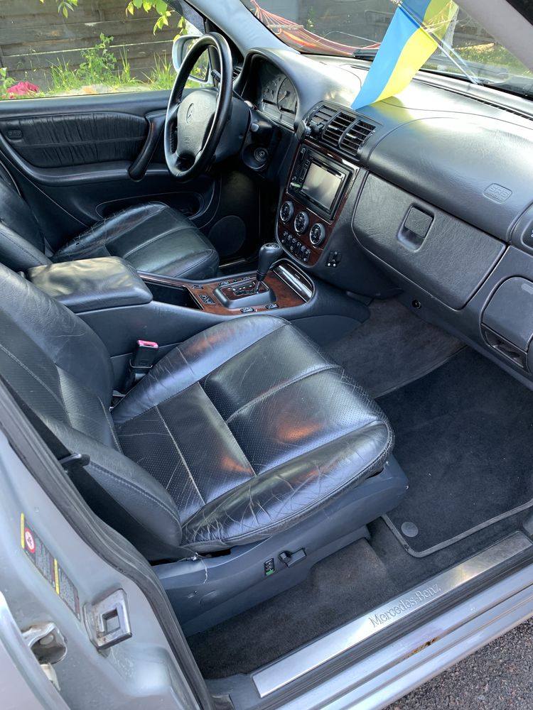 Продам мерседес мл270 CDI