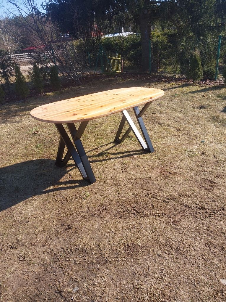 Stół sosonowy loftowy
