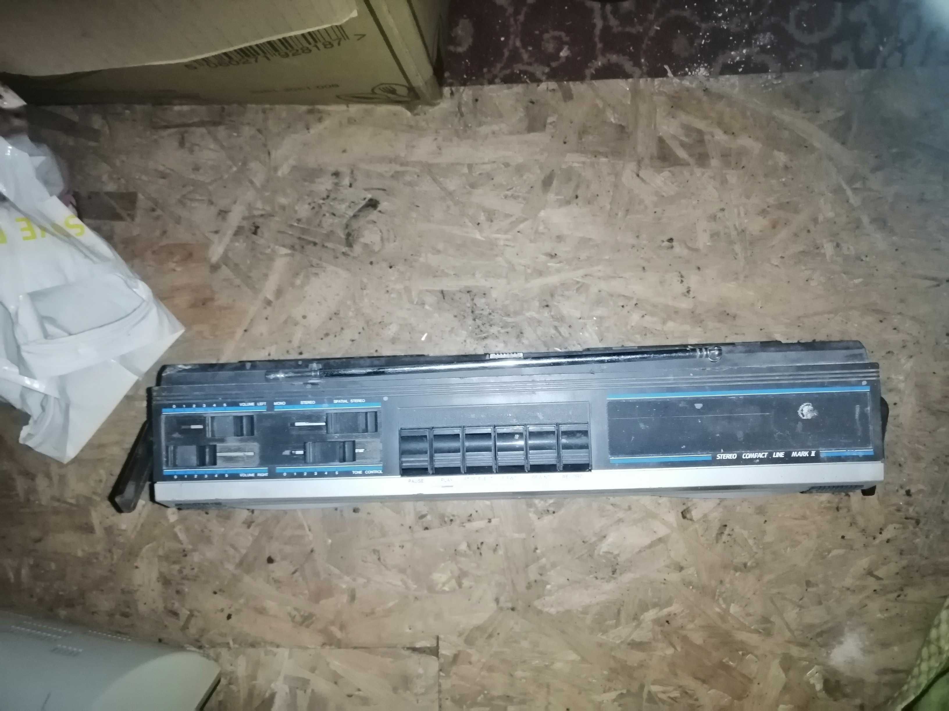 Radiomagnetofon Philips D-8130