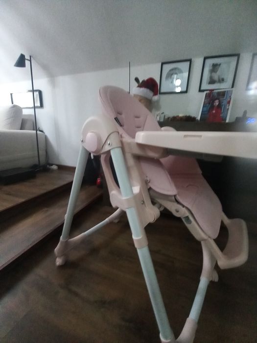 Fotelik do karmienia dzieci