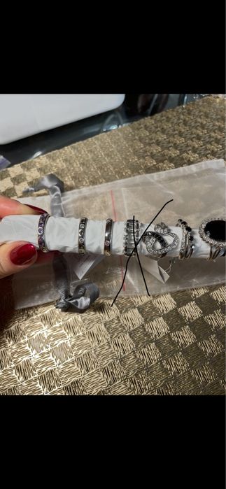 Кольца серебряные разные