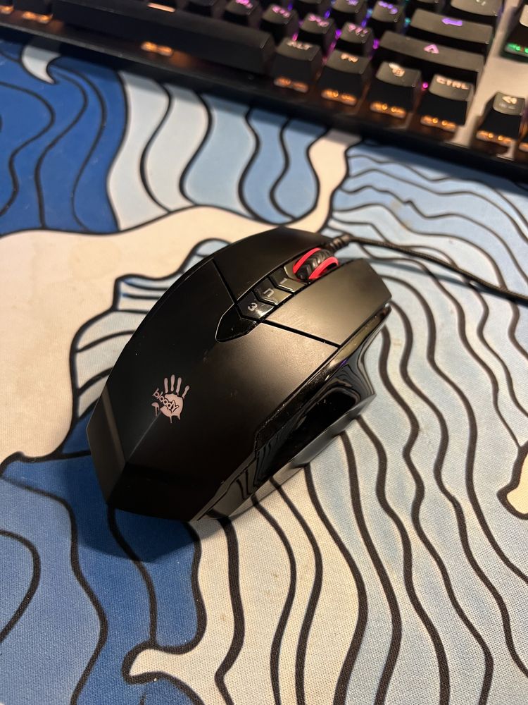 Миша A4Tech Bloody V7M