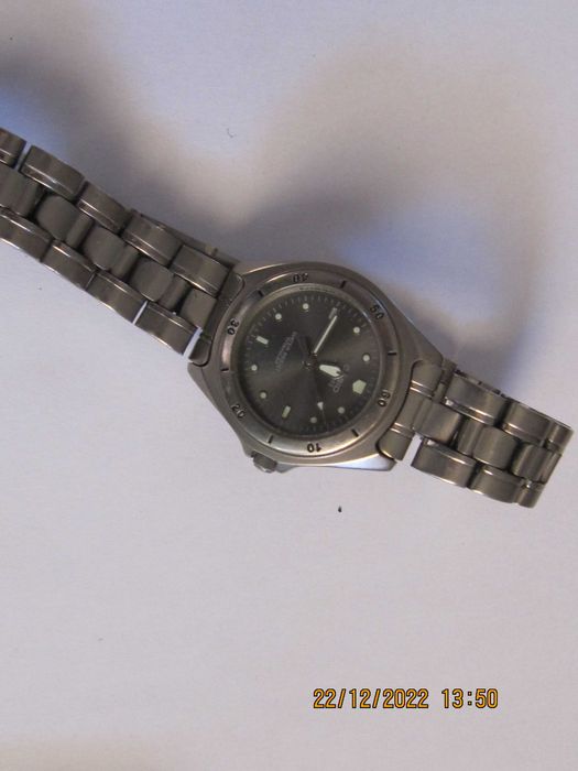 Casio LTH-1020 tytanowy zegarek damski