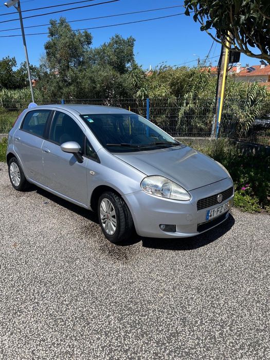 Fiat Grande Punto - 2.500€