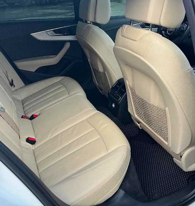 Продаж авто Audi A4