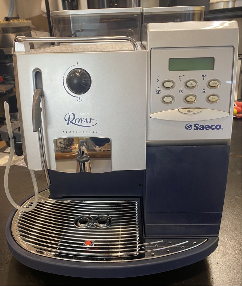 Кофемашина Saeco Royal Professional