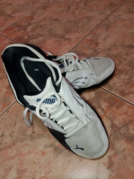 Buty sportowe męskie Puma rozmiar 40 wkładka 25.5