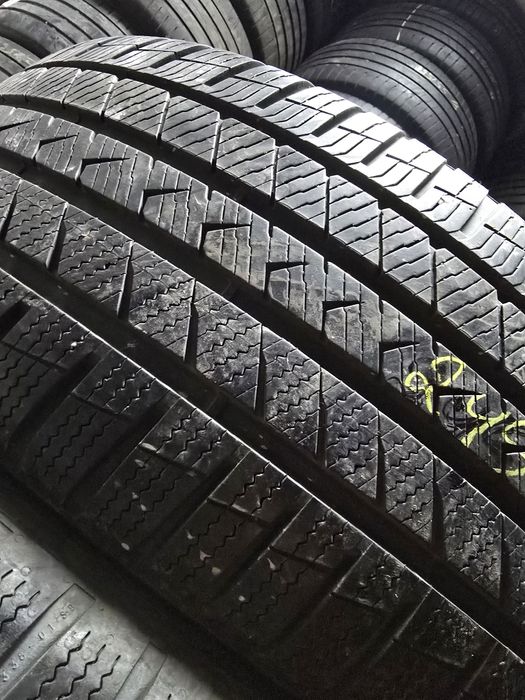 245/45R19 Vredestein Quatrack pro