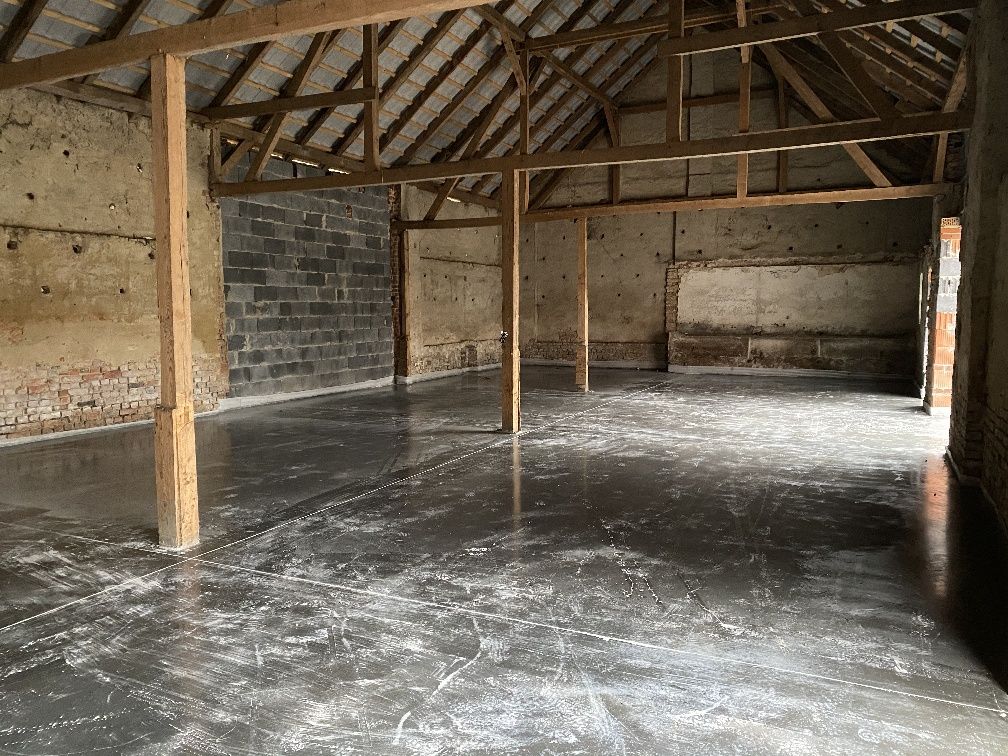 Sprzedam dom jednorodzinny 125 m2 wraz z budynkiem gospodarczym 180 m2