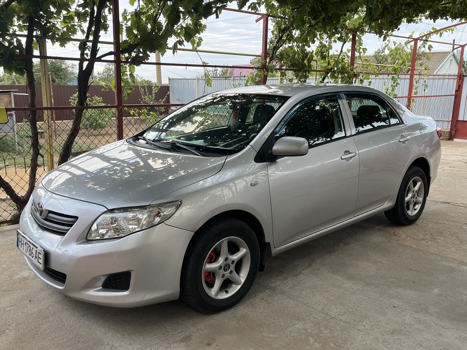 Toyota corolla 2009 / Тойота Карола 2009 г. Газ/Бензин