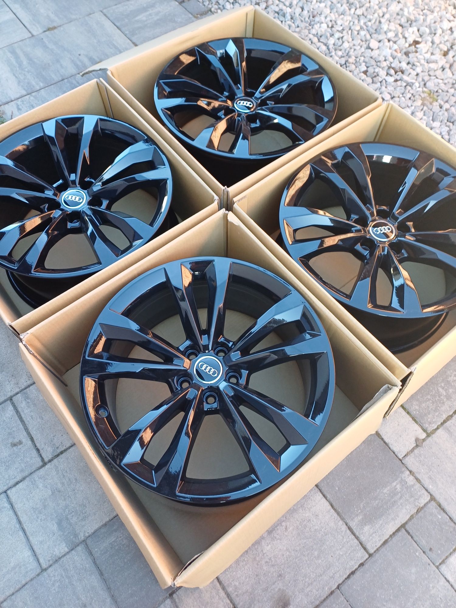Felgi Audi A5 S5 19 cali