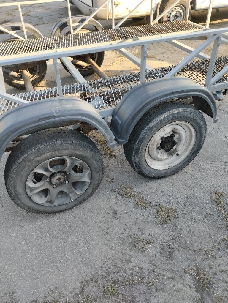 Продам прицеп (лафет)