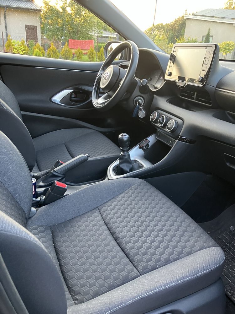 Toyota Yaris 4 sprzedam, zamienie