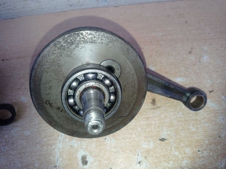 Części - Jawa 50 - Romet Ogar 200 - wały - cena 2 x 50