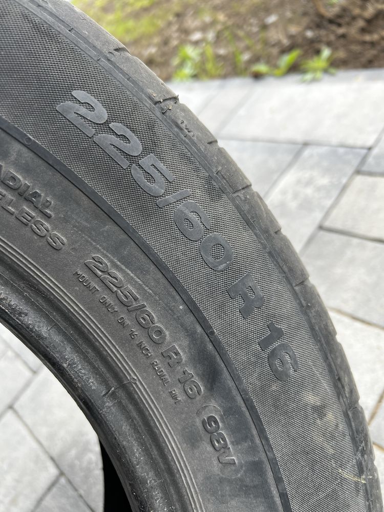 Шини Continental 225/60/R16