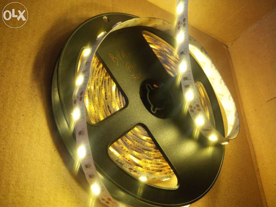 Fita 300 leds com 5 metros, flexível