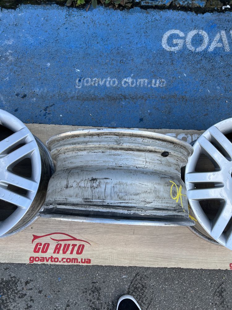 Goauto диски BMW r18 5/120 et24 8j dia74.1 як нові