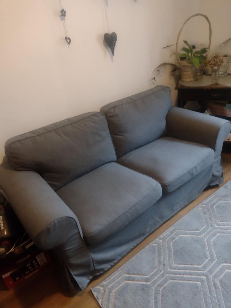Sofa dwuosobowa nierozkładana