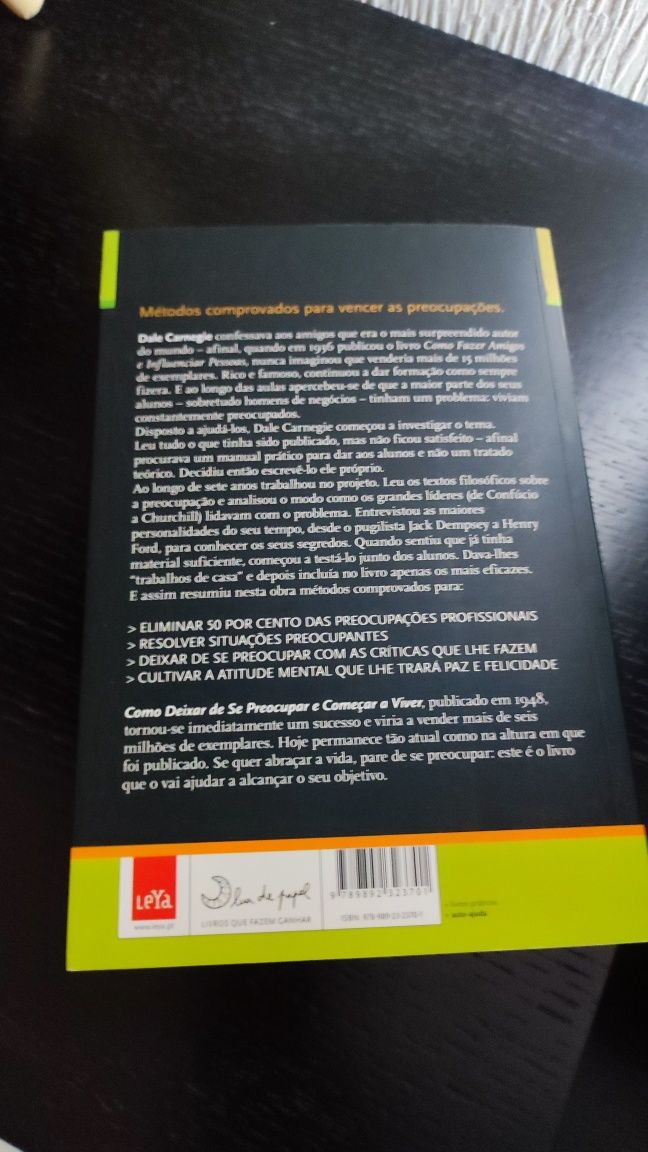 Livro Como se deixar de preocupar e começar a viver