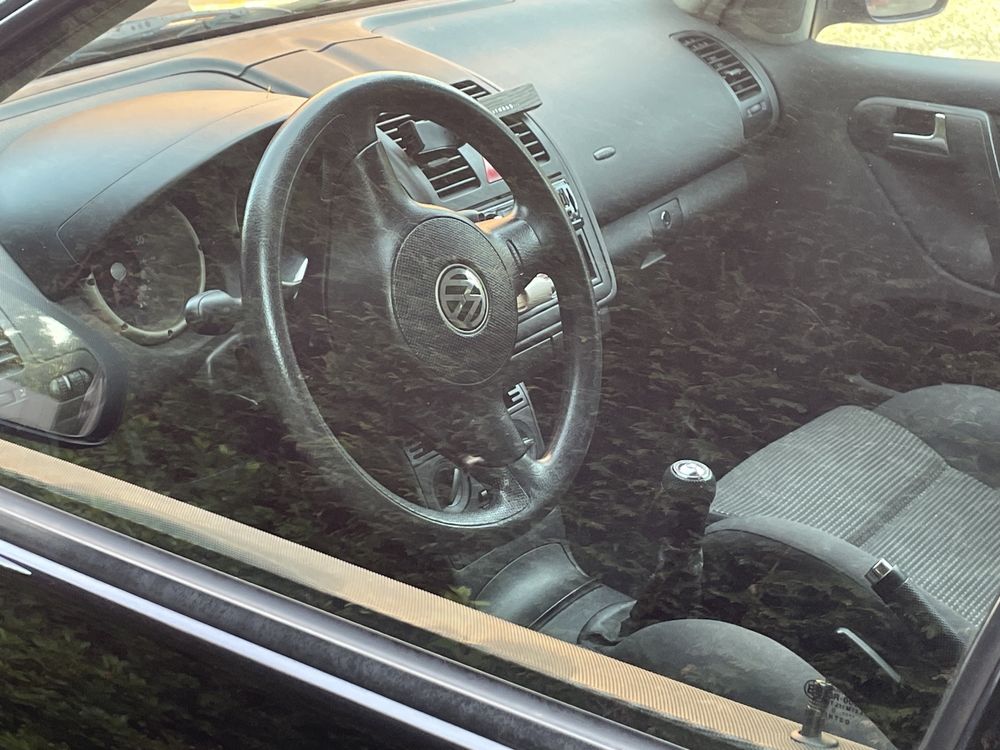 Volkswagen Polo bem cuidado