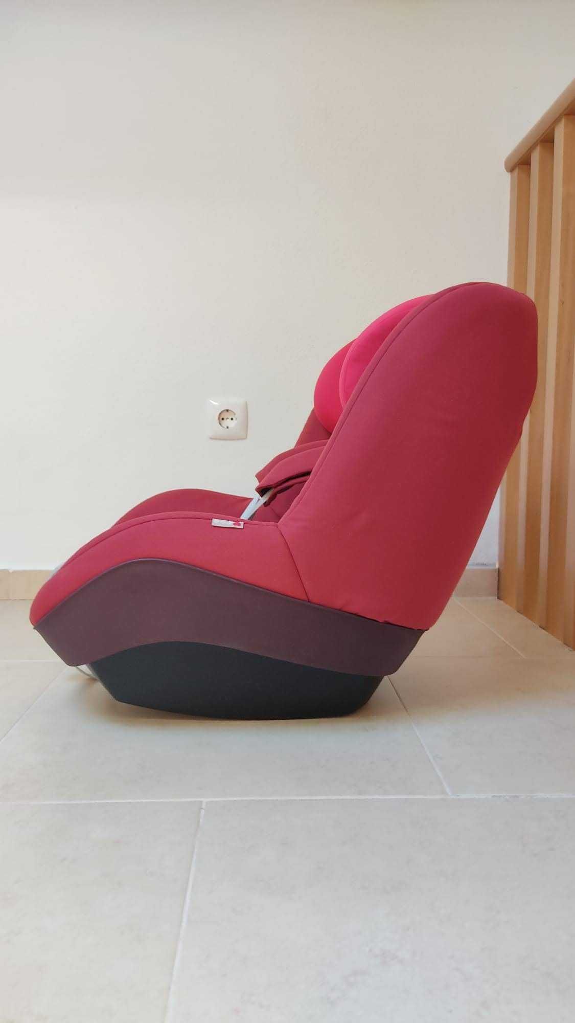 Cadeira Pearl BebeConfort com Base isofix rebatível