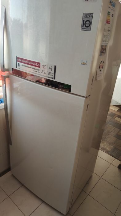 холодильник LG GN-H702Hehz