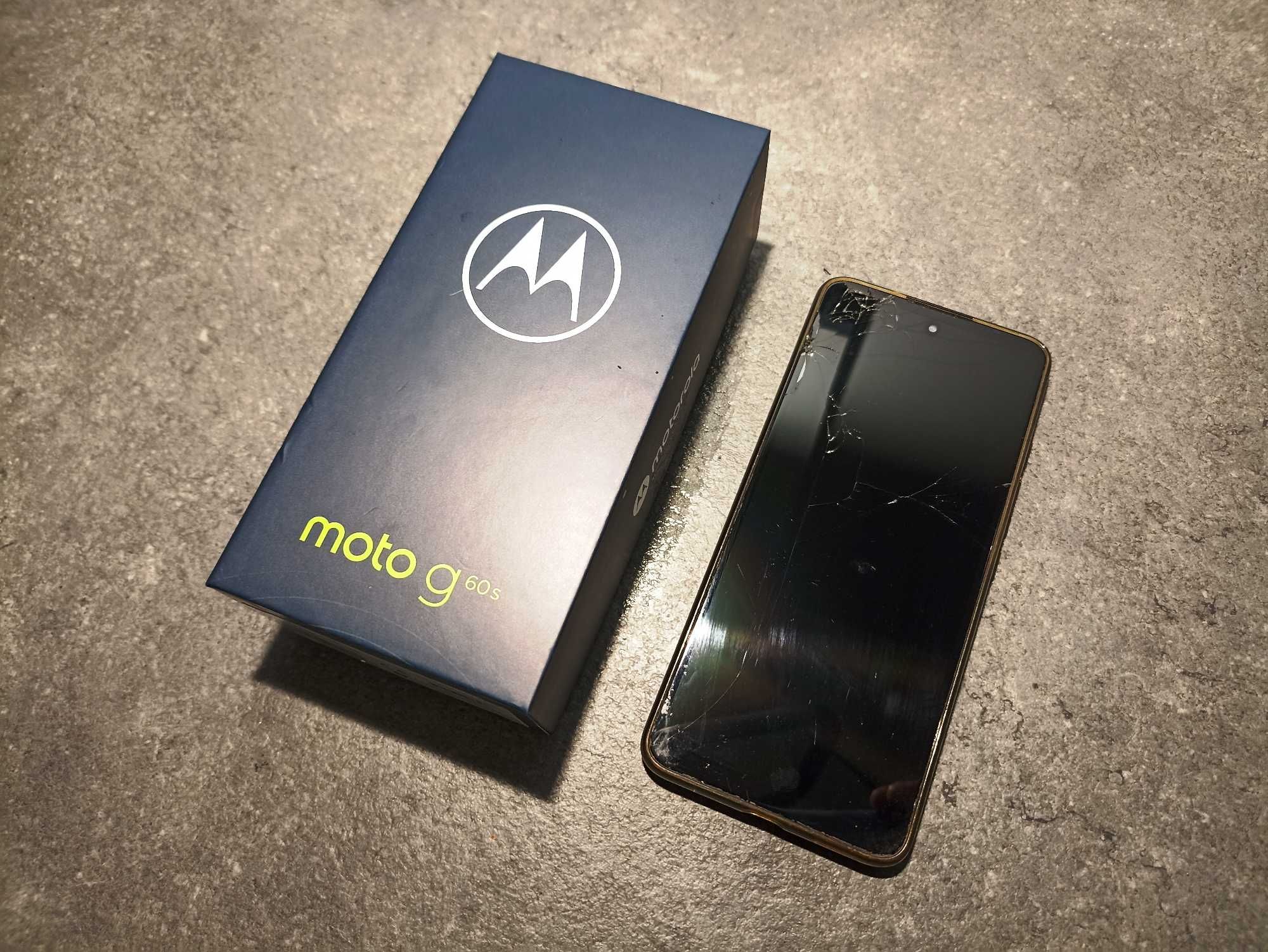 Smartfon - telefon komórkowy - MOTOROLA G60s - uszkodzony wyświetlacz