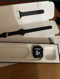 Продам смарт-часы Apple Watch Nike Series 7