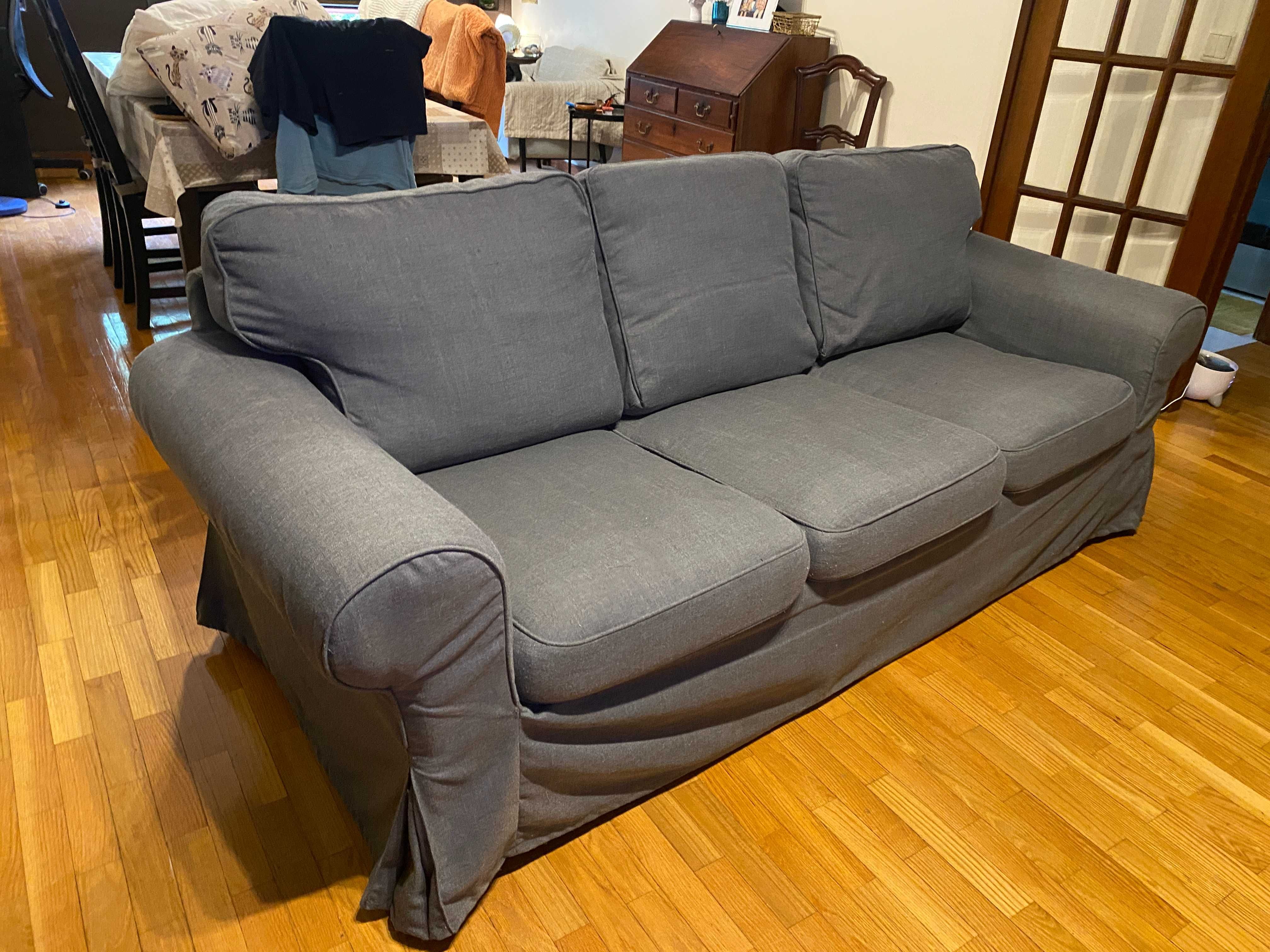 Sofá IKEA EKTORP 3 lugares Hakebo cinzento escuro