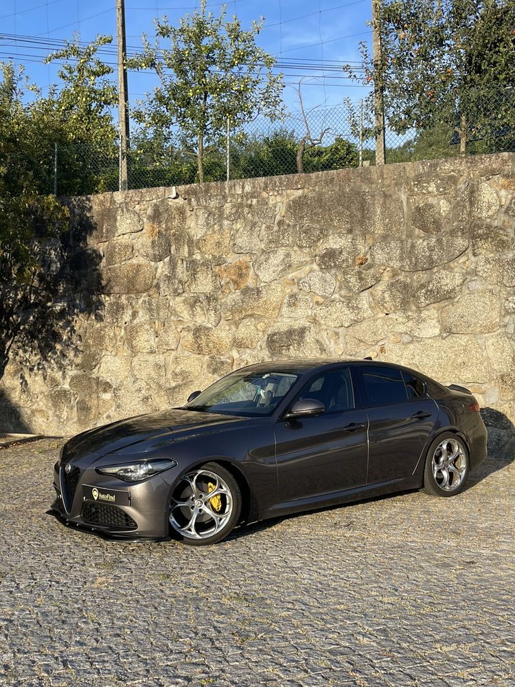Alfa Romeo Giulia 2.2 AT8