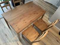 Stół drewniany plus 4 krzesła zestaw Ikea