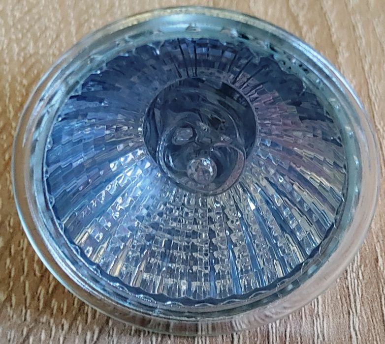Nowa żarówka halogenowa GU10+C 230V 50W