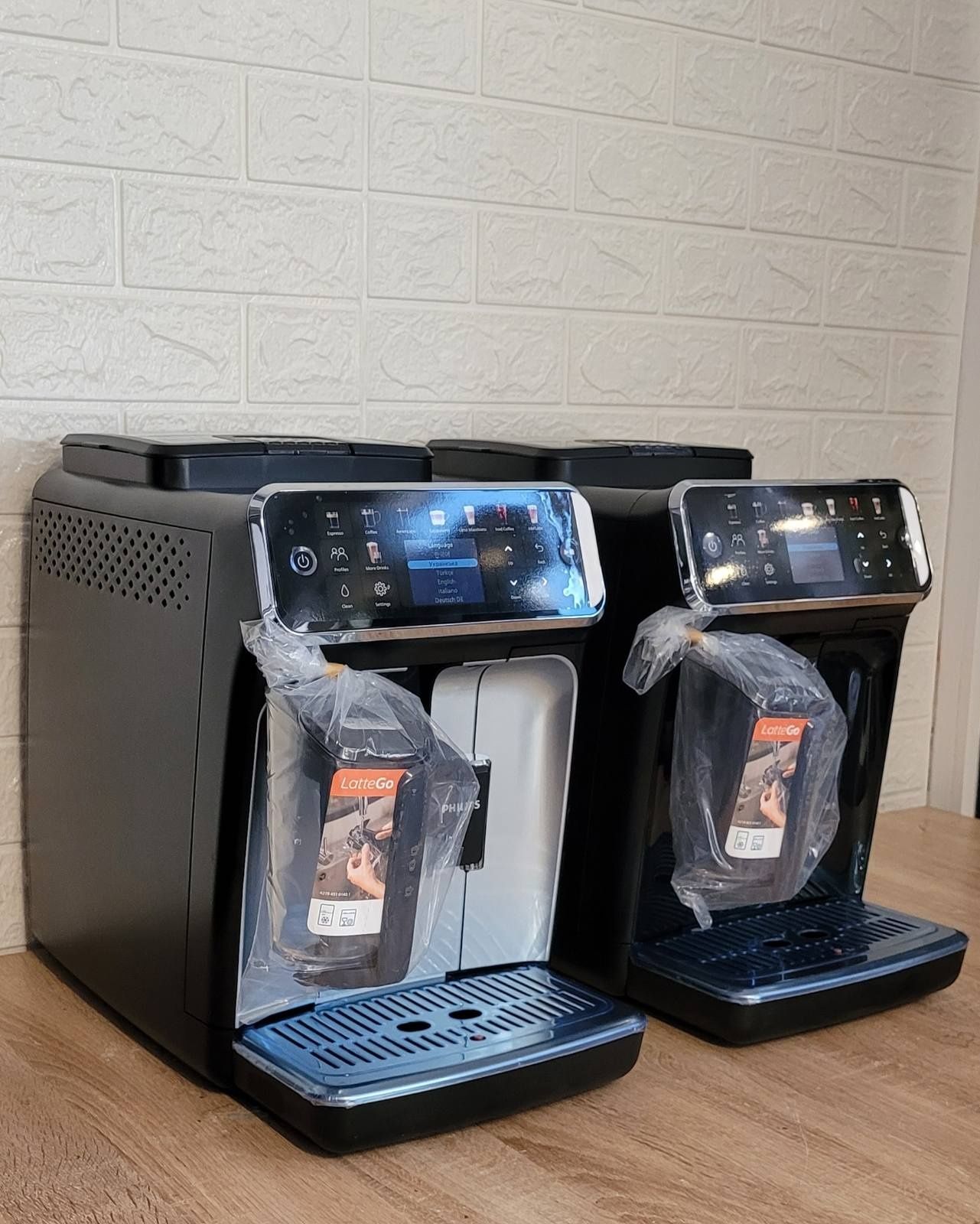 Кавомашина з холодними напоями Philips 5500 series