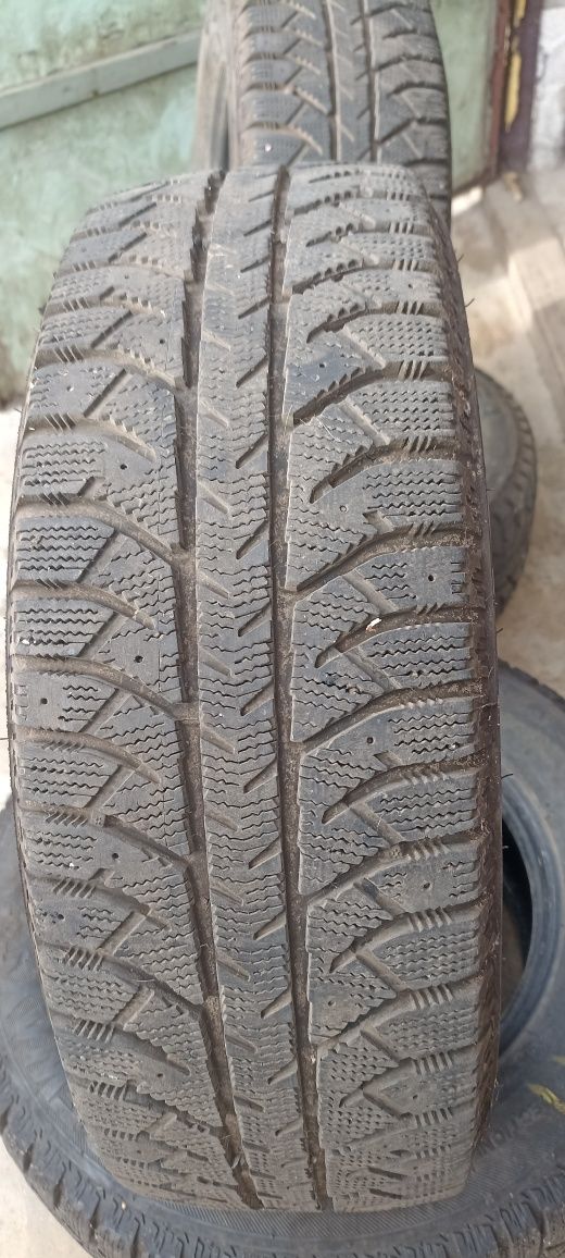 Продам резину Lassa 185/65 R14