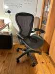 Herman Miller Aeron – rozmiar B
